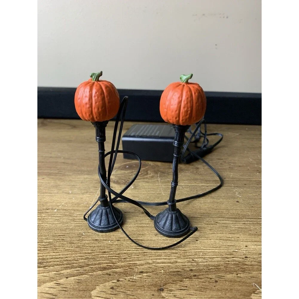Dept. 56 Halloween Evil Pumpkin Lampposts Set Of 2 Village Accessories 4033847